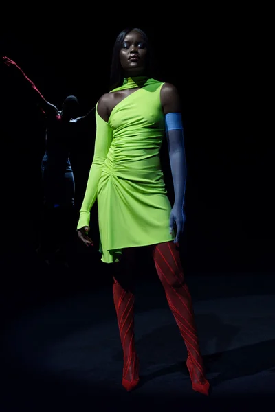 Look 21